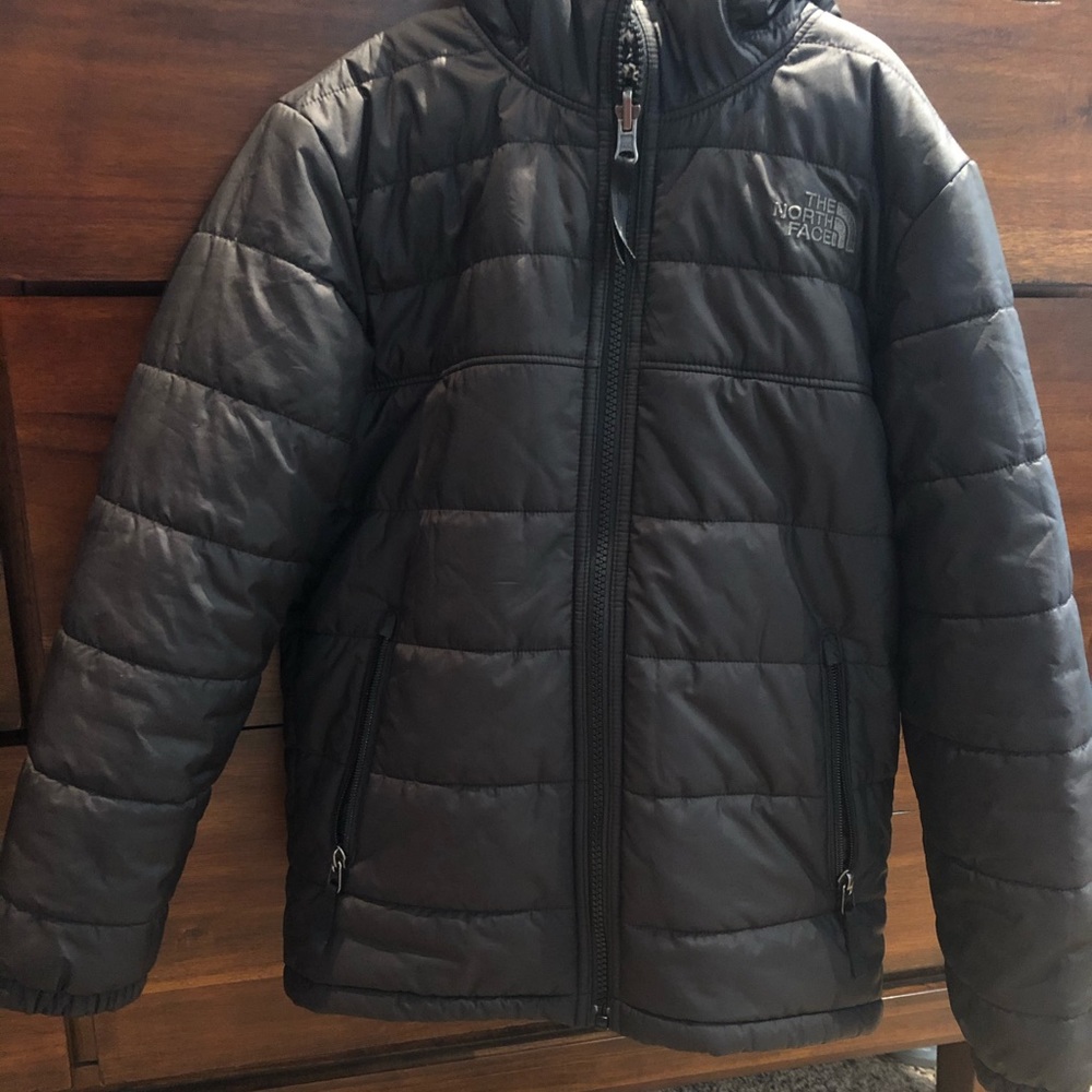 Boys North Face Jacket size 7/8 s